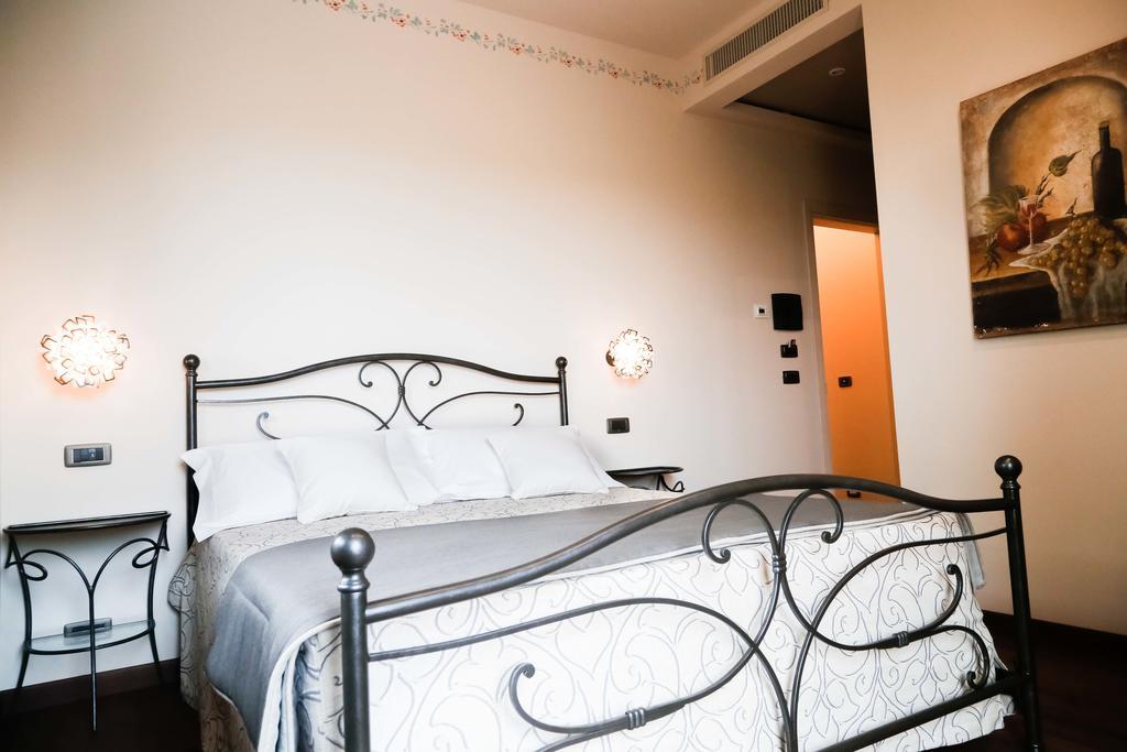 Cascina Cortine Panzió Guarene Szoba fotó