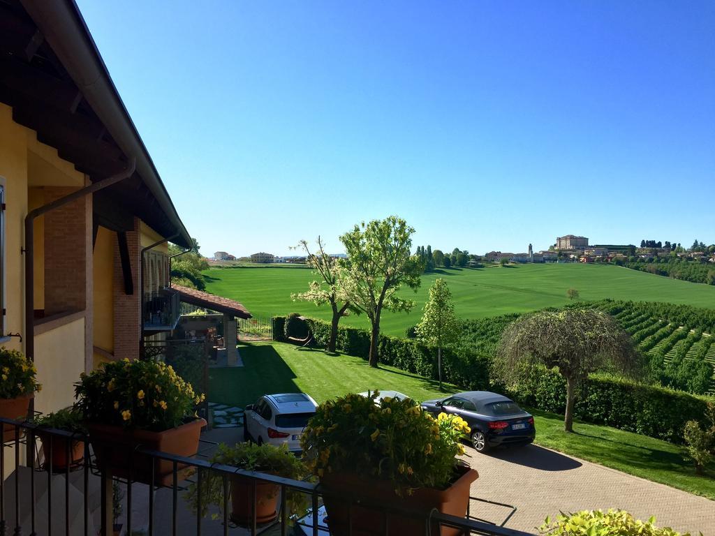 Cascina Cortine Panzió Guarene Kültér fotó